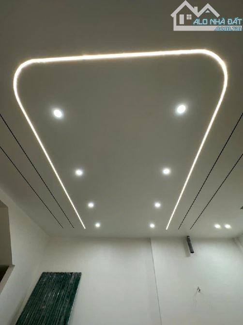 +B.án n.hà ĐẸP ĐỨC GIANG-16.5 tỷ -PL LK-KHU VỰC ĐANG PHÁT TRIỂN CHÓNG MẶT DT95m2 × 4Tx - 1