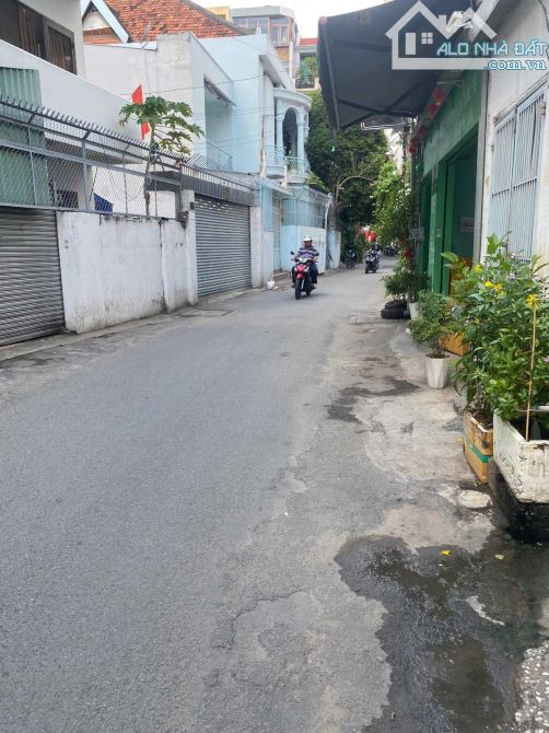 Chỉ nhỉnh 13 tỷ có ngay mặt tiền Nguyễn Cảnh Dị, P4, Tân Bình (6x12m) 4 tầng - 1