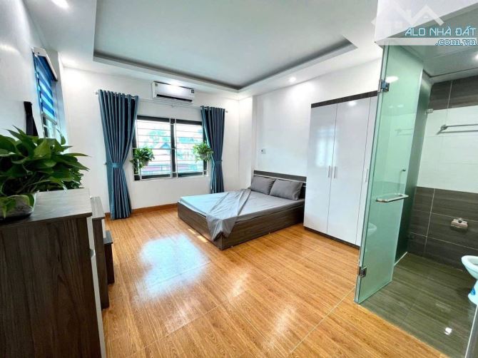Bán nhà mặt ngõ đường Phạm Văn Đồng - DT 38m2 sổ - 5 tầng - 9 phòng - Dòng tiền 40tr/th - 1
