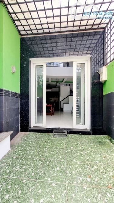 Bán nhà mt chợ Rạch Ông - 5 tầng sân thượng - 3PN - Nở hậu 5m - 1