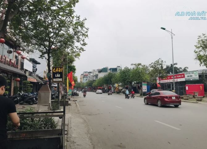 Bán nhà 102m2 mặt phố Vũ Lăng - Thanh Trì, siêu kinh doanh, mt rộng 6m, vỉa hè 5m - 1