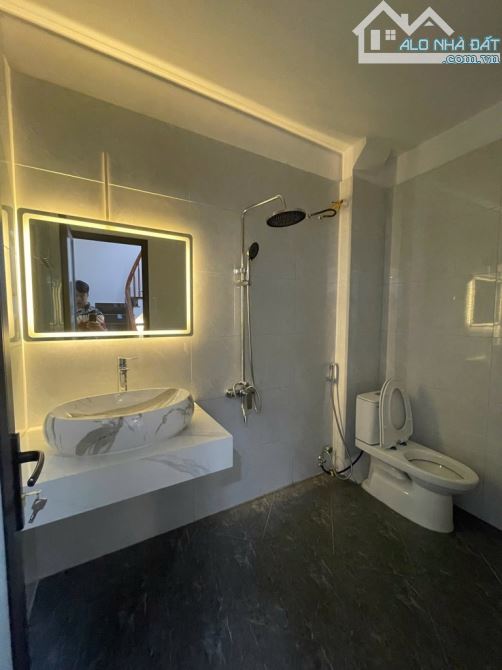 Bán Nhà Khương Đình - TX , DT 38m , Giá Hơn 7 Tỷ , oto gần , Ngõ nông - 1