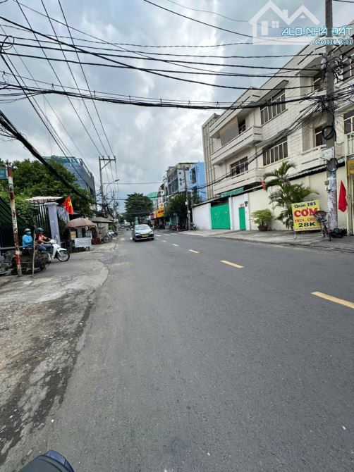 Nhà nguyên căn mặt tiền Khuông Việt , 4m x 12m , 1 Trệt 2 Lầu - 1