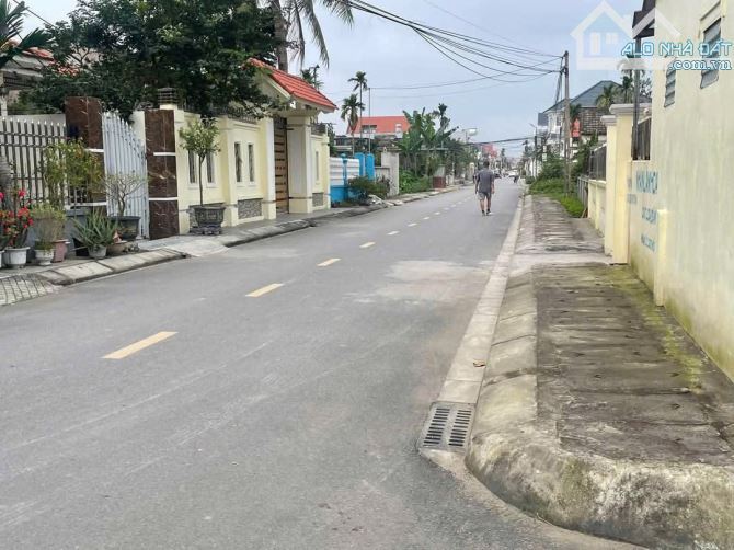 113,3m2 mặt đường liên thôn Lạng Côn - Đông Phương Gần Vin - 1