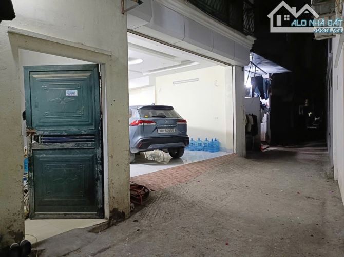 CỰC HIẾM, BÁN NHÀ VIỆT HƯNG, 51M, 5 TÂNG, GARA, THÔNG, 3 THOÁNG - 1