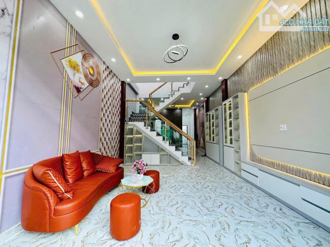 Bán nhà sổ riêng thổ cư phường Biên Hòa, 800 triệu sở hữu ngay - 1