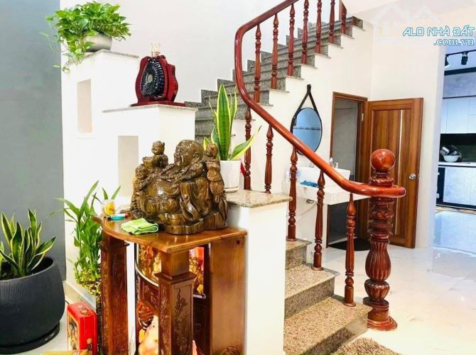 🏩 Bán nhà 2 tầng mt đường Nguyễn Thị Thập, 70m2, 5.2 tỷ tl - 1