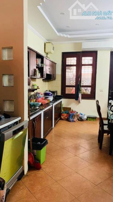 BÁN NHÀ PHÂN LÔ DUY TÂN - CẦU GIẤY, 100M2, 4 TẦNG, VỈA HÈ 3M, KINH DOANH ĐỈNH, GIÁ 39 TỶ - 1