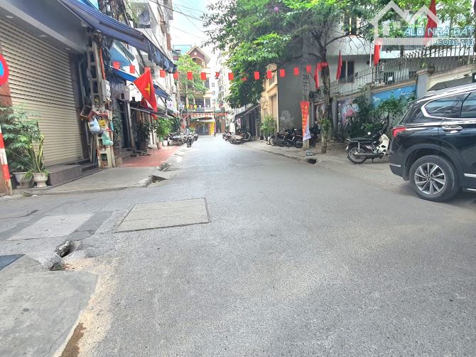 CCMN RẺ ĐẸP NHẤT PHỐ NGUYỄN NGỌC NẠI, Ô TÔ 7 CHỖ 82M2*8T*5.4M MT, SĐCC - 1