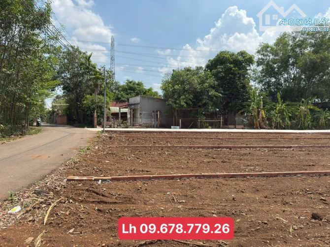 Bán đất sổ hồng riêng ful thổ cư giá rẻ sông trầu sát thị trấn trạng bom - 1