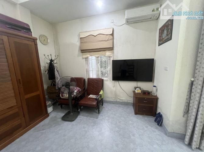 BÁN CĂN HỘ DÒNG TIỀN - TRUNG TÂM QUẬN BA ĐÌNH   Doanh thu 120 triệu/tháng |Cách ô tô - 1