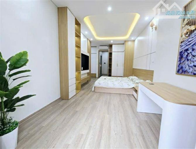 CỰC PHẨM NHÀ MỚI VIỆT HƯNG LONG BIÊN, GARA Ô TÔ, KINH DOANH, TM, NỘI THẤT XỊN, GIÁ KHÓ TIN - 7