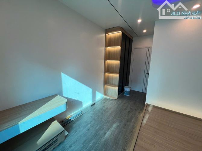 CHỈ 6.9 TỶ CÓ NGAY NHÀ MỚI KEENG 5 TẦNG THANG MÁY, Ô TÔ MẬU LƯƠNG, DT 32M2, MT 4.12M - 1