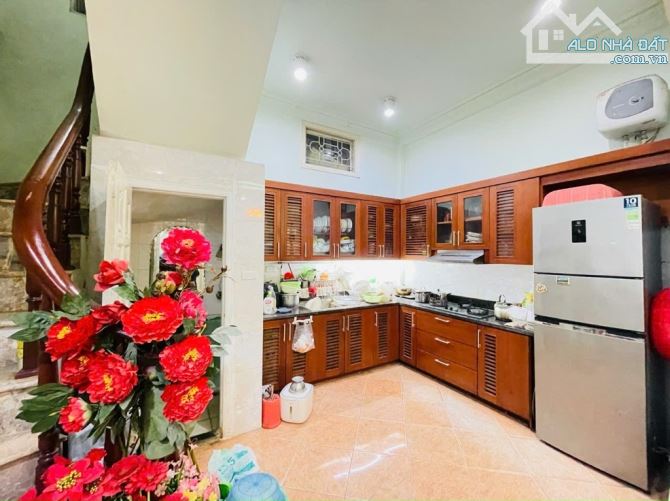 Bán nhà Thành Công - Ba Đình - 2 thoáng - Dân xây kiên cố - DT 45m - Giá 7,x tỷ - 1