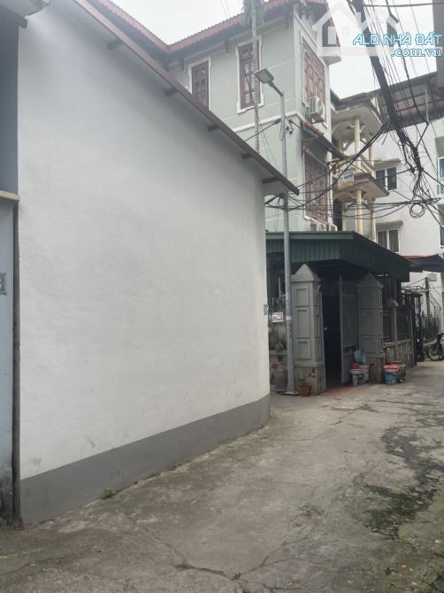 Ngô Xuân Quảng TT Trâu quỳ 80m - 7,5tỷ - 4 phòng trọ dòng tiền hơn 100tr/ năm - 1