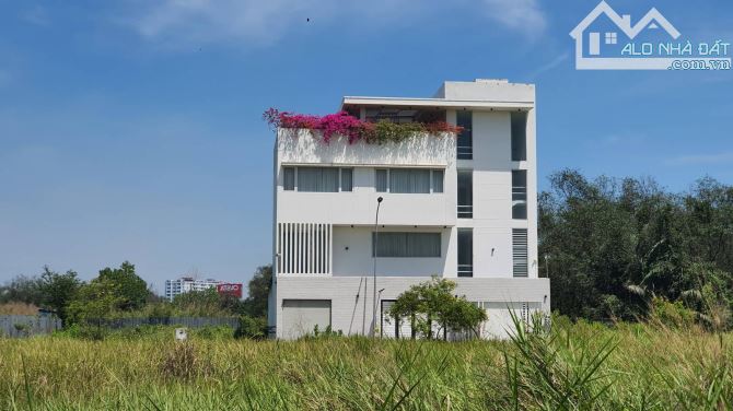 BÁN LÔ ĐẤT ĐẸP VUÔNG VỨC 5x24m² -  TP. THỦ ĐỨC - GIÁ CHỈ 4,89 TỶ - 1