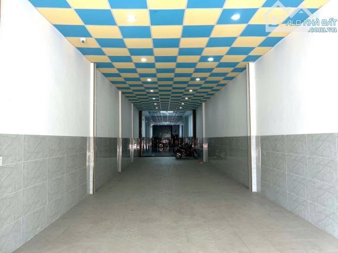 Nhà Mặt tiền buôn Bán Sổ hồng hoàn công 250m2  Đất Dt743 Vincom 550 dĩ an - 14
