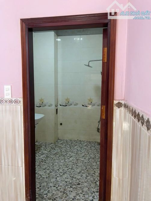 Nhà Lầu Đẹp Có Sân Rộng Gần Giáo Xứ Trà Cổ Thuộc Bình Minh - Trảng Bom, Đồng Nai.  - DT - 15