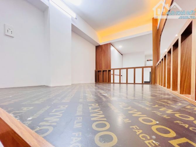 Cho Thuê CCMN 213 GIÁP NHẤT Thanh Xuân 30m2 Gác Xép, Giường Ban Công Cửa Sổ Giặt Riêng TM - 15