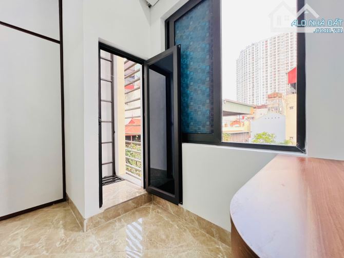 Cho Thuê CCMN 213 GIÁP NHẤT Thanh Xuân 30m2 Gác Xép, Giường Ban Công Cửa Sổ Giặt Riêng TM - 20