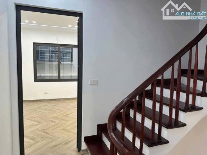 💥💥CỰC PHẨM PHỐ QUAN NHÂN - THANH XUÂN - 6 TẦNG THANG MÁY - Ô TÔ ĐỖ CỬA - GIÁ CHỈ 11.9 TỶ - 2