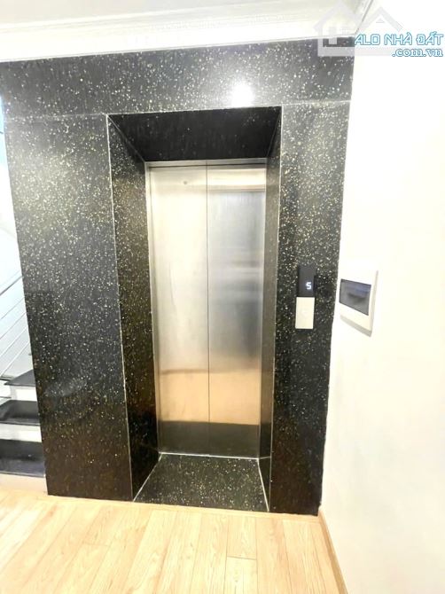 BÁN NHÀ PHÂN LÔ ĐẦM TRẤU - Q. HBT - 6 TẦNG THANG MÁY - OTO ĐỖ CỬA - 53 m2- 21.5 TỶ CÒN TL - 2