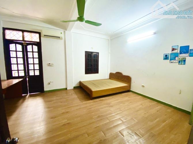 Bán nhà Văn Chương - Đống Đa, Tôn Đức Thắng, Ô chợ dừa, Xã Đàn, 59 m2 / 4 tầng/ chỉ 6.8 tỷ - 2