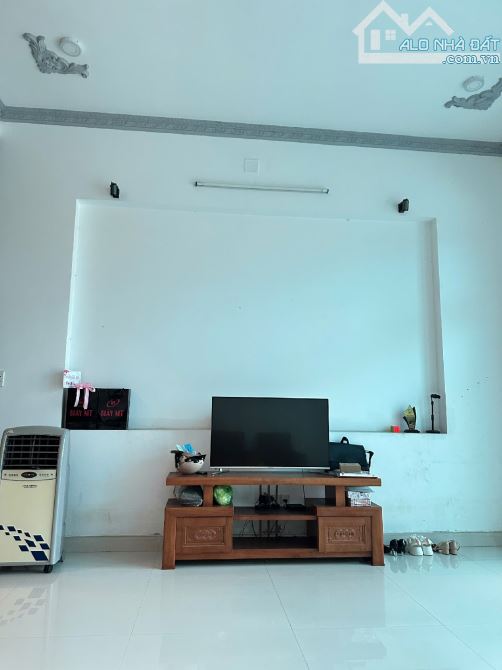 BÁN NHÀ 2 TẦNG MẶT TIỀN MỘC BÀI 7 - HÒA MINH, LIÊN CHIỂU, ĐÀ NẴNG - 2