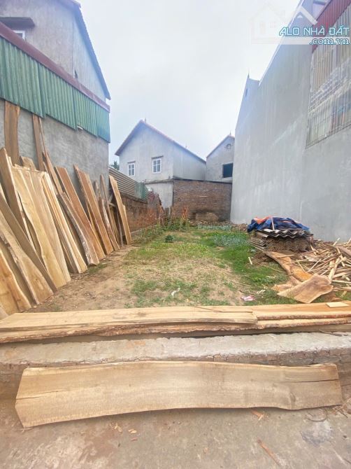 BÁN NHANH 102m ĐẤT THANH TRÍ, MINH PHÚ, SÓC SƠN. 1 NHÀ RA BÌA LÀNG - 2