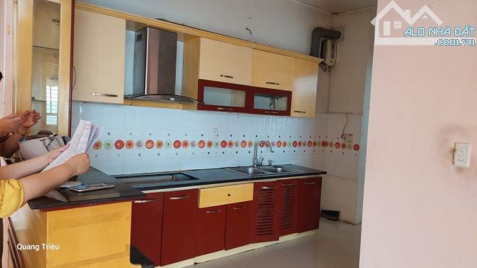 BÁN CĂN HỘ 96 Định Công, 3 thoáng, giá đầu tư, 130m2, 6.8 tỷ - 2