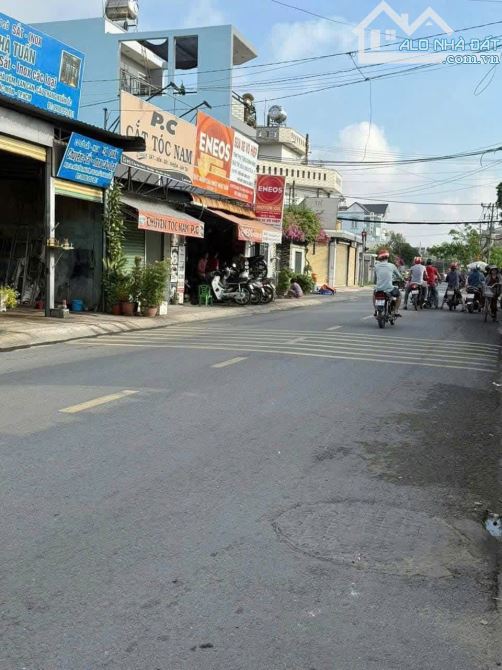Nhà (8 x 30) mặt tiền TT Tân Hiệp, Hóc Môn Giá Tốt (gần góc ngã tư Lê Thị Lơ) - 2