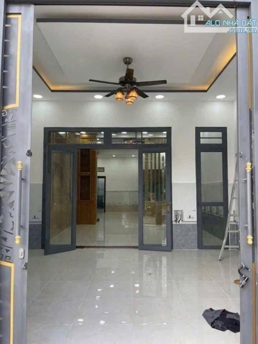 Bán nhà cực tốt hẻm xe hơi Nguyễn Chí Thanh 64m² 1 trệt 2 lầu 4PN - 2