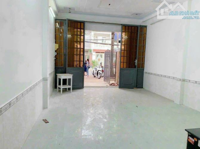 Nhà 3 tầng MẶT TIỀN NGUYỄN HIỀN 9,5 TỶ, KDC 91B TP CẦN THƠ - 2