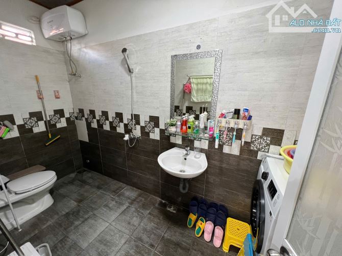 NHÀ MẶT TIỀN ĐƯỜNG HOÀNG DIỆU - P5 - TP ĐÀ LẠT. giá tốt chỉ 8 tỷ 5 - 2