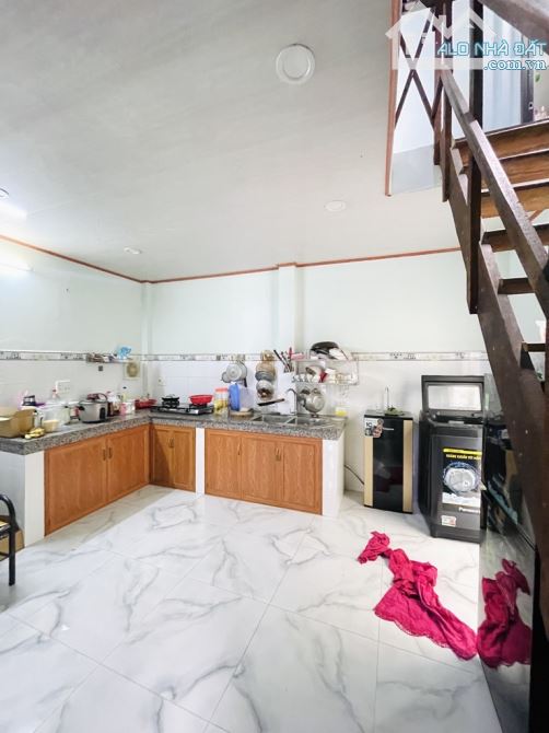 Bán nhà riêng Đông Hưng Thuận 5 (KDC  An Sương) -  71m2  giá 3,9 tỷ - 2