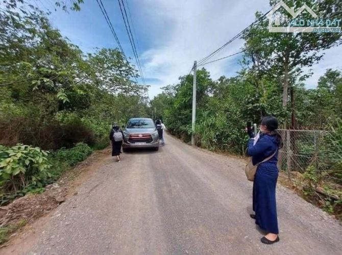 BÁN GẤP LÔ ĐẤT VƯỜN GẦN QUỐC LỘ 20 SIÊU ĐẸP 4941M2(95MX47M) KHU DÂN CƯ CHỈ 3 TỶ - 2