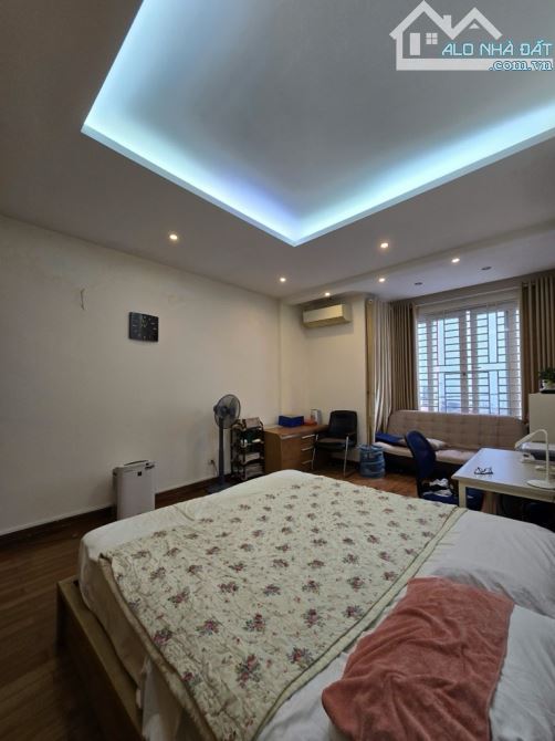 BÁN NHÀ MẶT PHỐ VƯƠNG THỪA VŨ – 85M² – 4 TẦNG – VỈA HÈ – 22 TỶ - 2