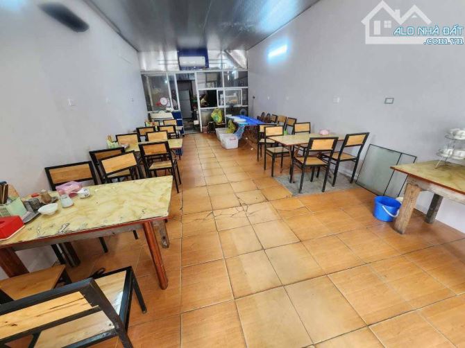 Bán nhà 102m2 mặt phố Vũ Lăng - Thanh Trì, siêu kinh doanh, mt rộng 6m, vỉa hè 5m - 2