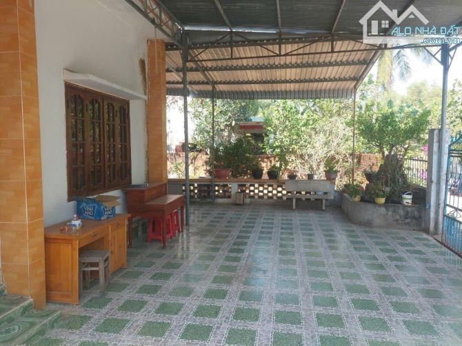 Bán Nhà  401m2(17mx23m), 2PN, 2WC Cách Khu Công Nghiệp 500m chỉ 1ty9 - 2