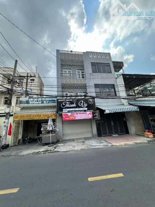 Nhà nguyên căn mặt tiền Khuông Việt , 4m x 12m , 1 Trệt 2 Lầu - 2