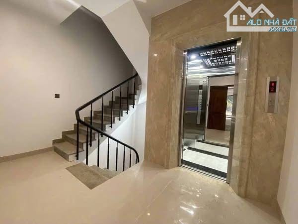 BÁN NHÀ LONG BIÊN - 10 TỶ - 56M2 - 6 TẦNG - Ô TÔ - THANG MÁY -FULL NỘI THẤT - 2