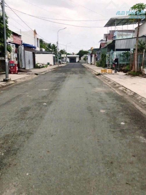 BÁN NỀN ĐẤT NGAY KHU CÔNG NGHIỆP ĐỊNH QUÁN 166M2(5MX33M) KHU DÂN CƯ ĐÔNG ĐÚC CHỈ 750 TRIỆU - 2