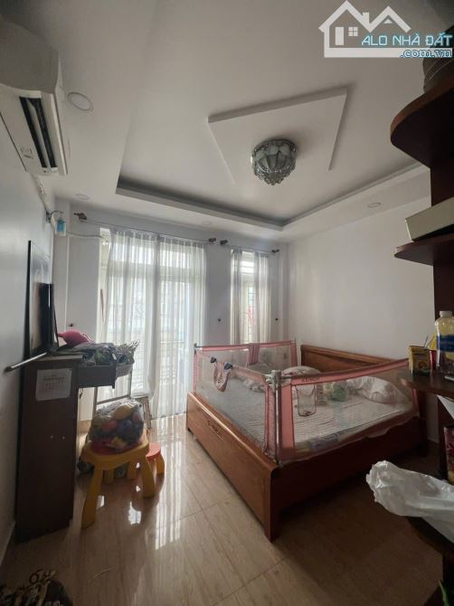 Bán gấp nhà đẹp đúc 3 tầng 4x17 hẻm xe hơi 5m đường Võ Văn Vân Bình Chánh - 2