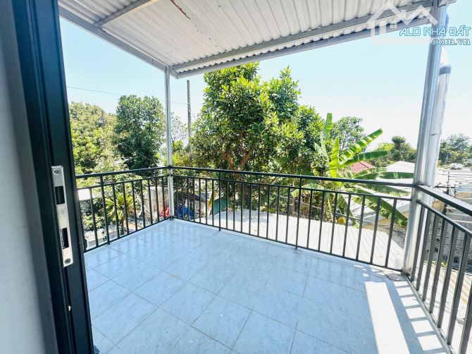 NHÀ 2 TẦNG KIỆT OTO 393 BÙI THỊ XUÂN - TP HUẾ - 2