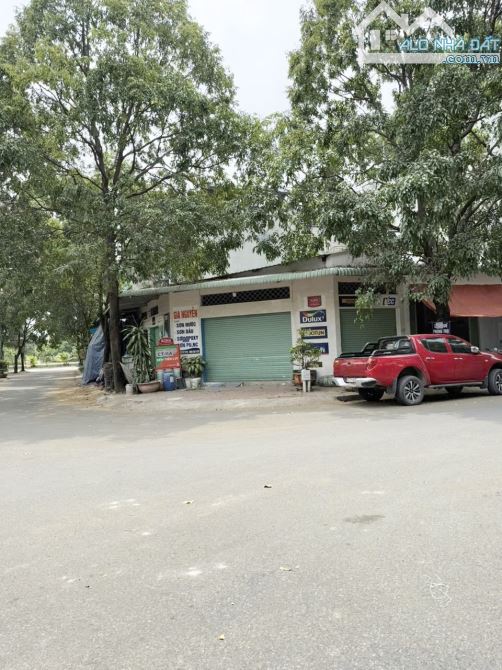 Bán đất tặng kho KDC Vĩnh Phú 1 Giáp ranh TP.HCM - 2