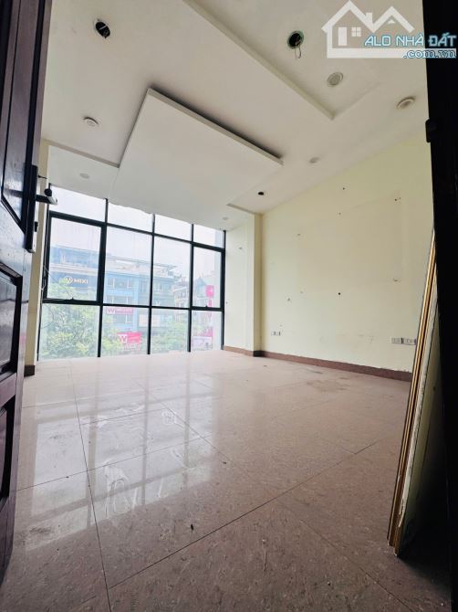 Bán nhà mặt phố Nguyễn Hoàng, 88m2, 8 tầng, mặt phố, kinh doanh, giá 43 tỷ. - 2