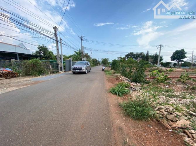 Bán đất sổ hồng riêng ful thổ cư giá rẻ sông trầu sát thị trấn trạng bom - 2