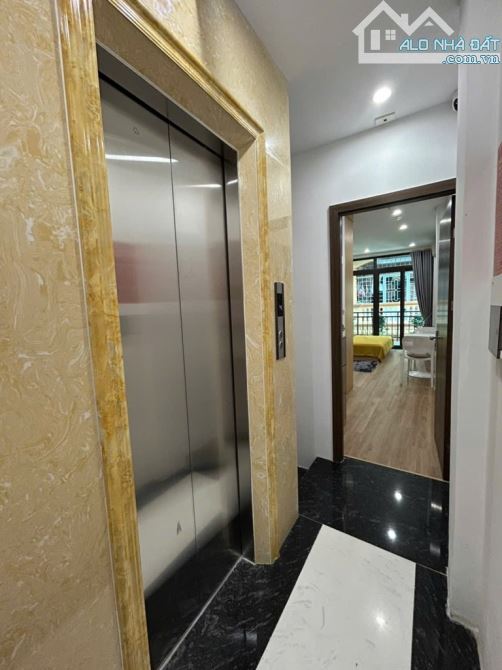 Căn hộ dịch vụ trung tâm Đống Đa, Thang máy doanh thu 60tr/th vừa ở vừa cho thuê - 2