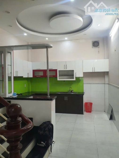 Bán nhà 3 lầu, ngang 4m, hẻm 8m Dương Bá Trạc P1-Q8 - 2