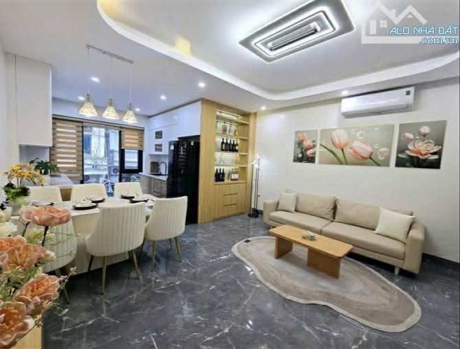 CỰC PHẨM NHÀ MỚI VIỆT HƯNG LONG BIÊN, GARA Ô TÔ, KINH DOANH, TM, NỘI THẤT XỊN, GIÁ KHÓ TIN - 2